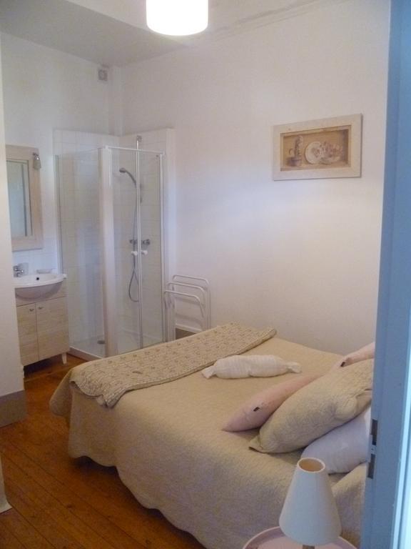 Villa Les Fougères à Honfleur Extérieur photo